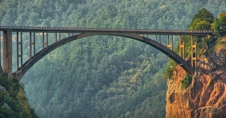 Gazela Bungalov 1 مويكوفاتش المظهر الخارجي الصورة